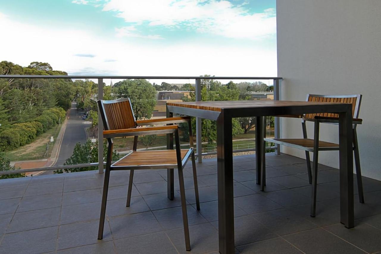 Glebe Park 108 Canberra City Act ภายนอก รูปภาพ